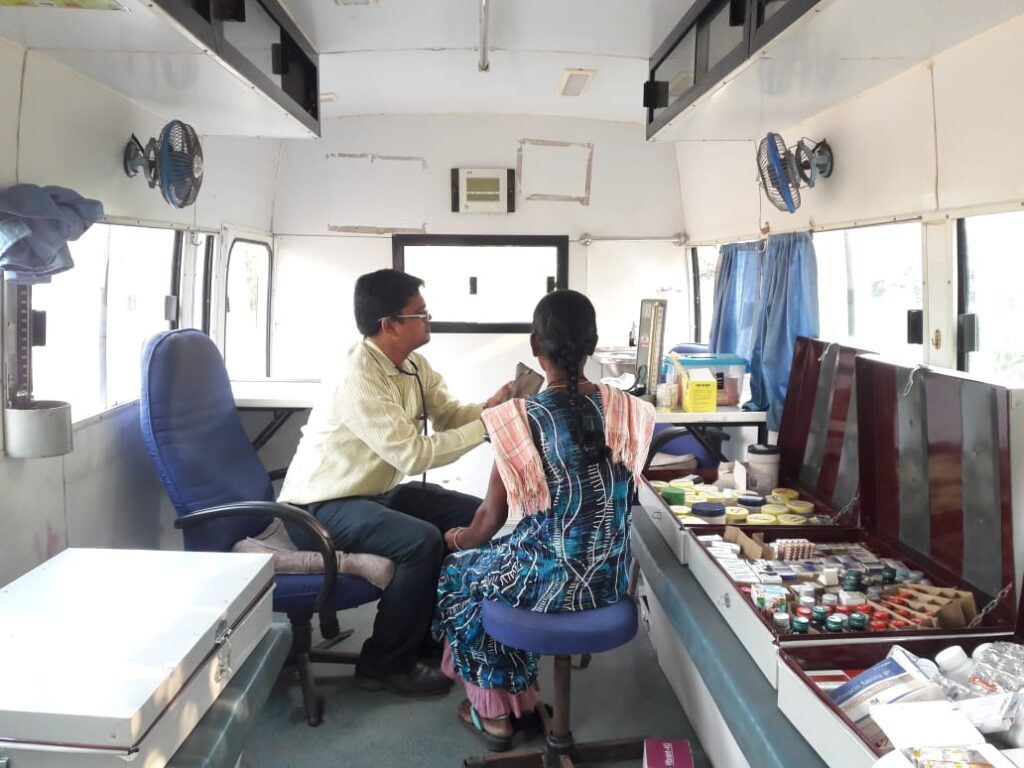 dharampur-mobile-van-16